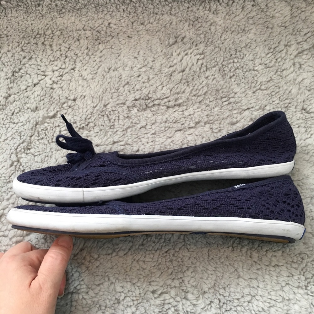 SOLD 10 KEDS Slide On Crochet Navy Blues Sneakers - Picture 6 of 8